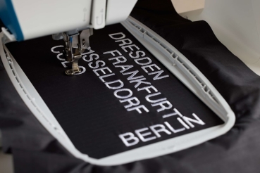 PFAFF creative expect 350